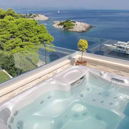 Bed & Breakfast Mirosa 4*