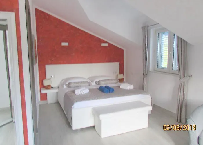 Bed & Breakfast Mirosa 4*