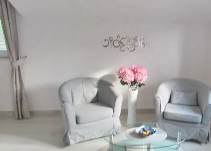 Mirosa Bed & Breakfast Saplunara