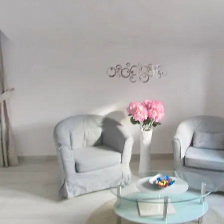 Mirosa Bed and Breakfast Saplunara