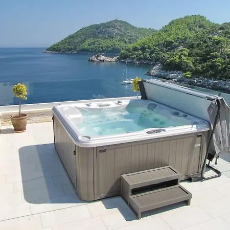 Bed and Breakfast Mirosa Saplunara