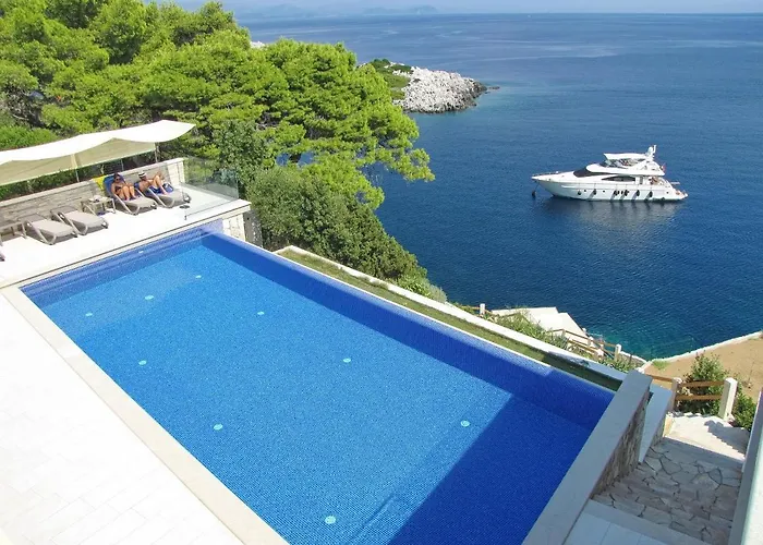 Mirosa Couette-café 4*