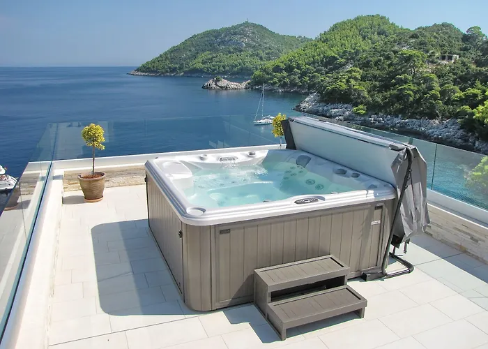 Couette-café Mirosa Saplunara