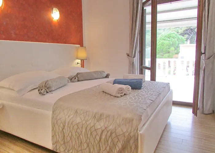 Mirosa Couette-café